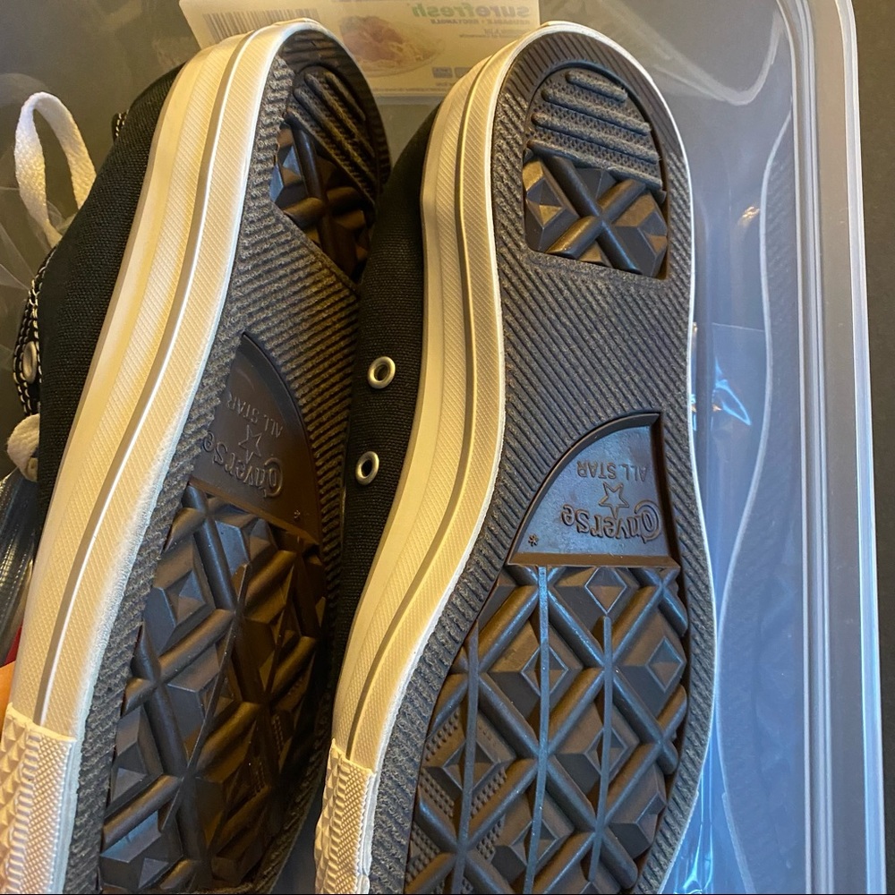 SOLD 🛑Dbl Tongue Unique CONVERSE NWOT ALL STAR/AUTHENTIC - Picture 8 of 14